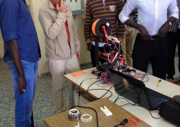 Inauguration au Sénégal de  la première imprimante 3D en Afrique francophone