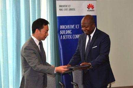 Huawei et le gouvernement gabonais signent un accord pour doper l’économie numérique