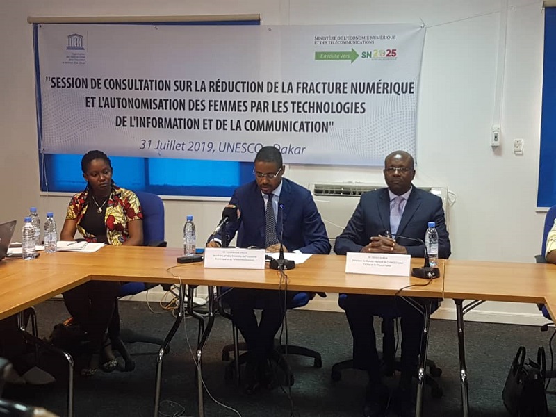 Le Ministère de l’Economie Numérique et l’UNESCO engagent le combat pour la Réduction de la Fracture numérique