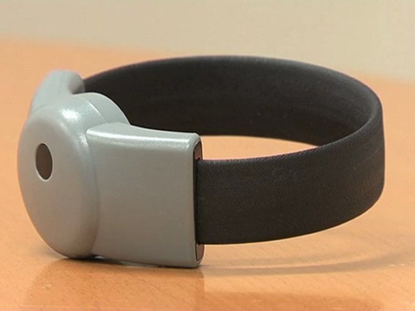 Bracelet électronique: 5 milliards de FCFA prévus pour 1000 à 2000