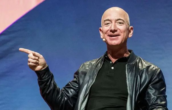 Le patron d’Amazon a gagné 13 milliards de dollars en une seule journée