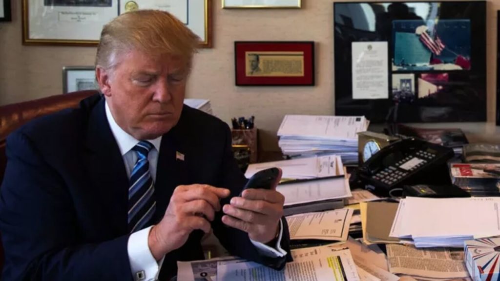 Un hacker néerlandais dévoile le mot de passe du compte Twitter de Donald Trump