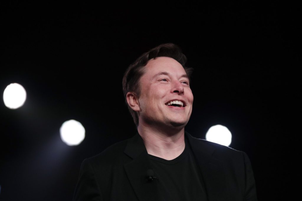 Cryptomonnaies: L’influence démesurée des tweets d’Elon Musk fait grincer des dents