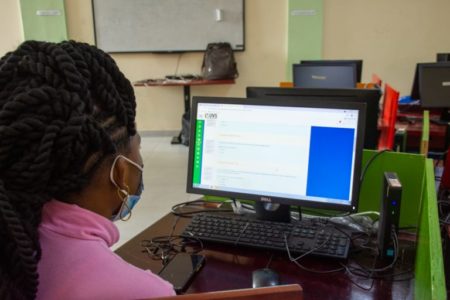 L’Université virtuelle du Sénégal (Uvs) veut innover. Sa cellule pédagogique de la filière «Sciences de l’Éducation» du pôle Lettres, Sciences humaines et de l’Éducation (Lshe) tient désormais chaque mois des sessions intitulées les «Kenkelibas pédagogiques».