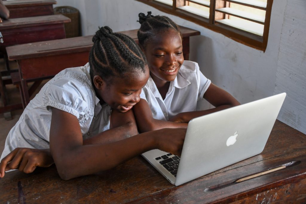 Le Sénégal veut s’appuyer sur le numérique pour généraliser l’alphabétisation