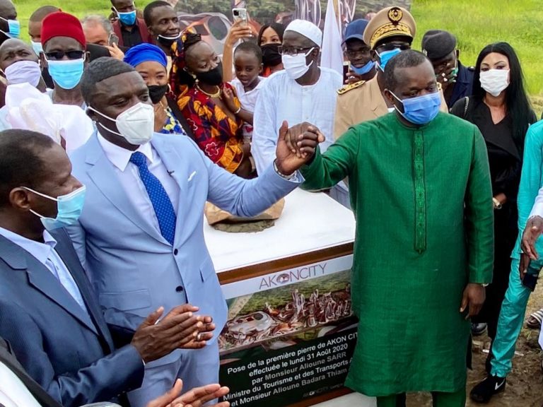 Braquage foncier - Akon a arnaqué plus de 55 milliards à l'état du Sénégal