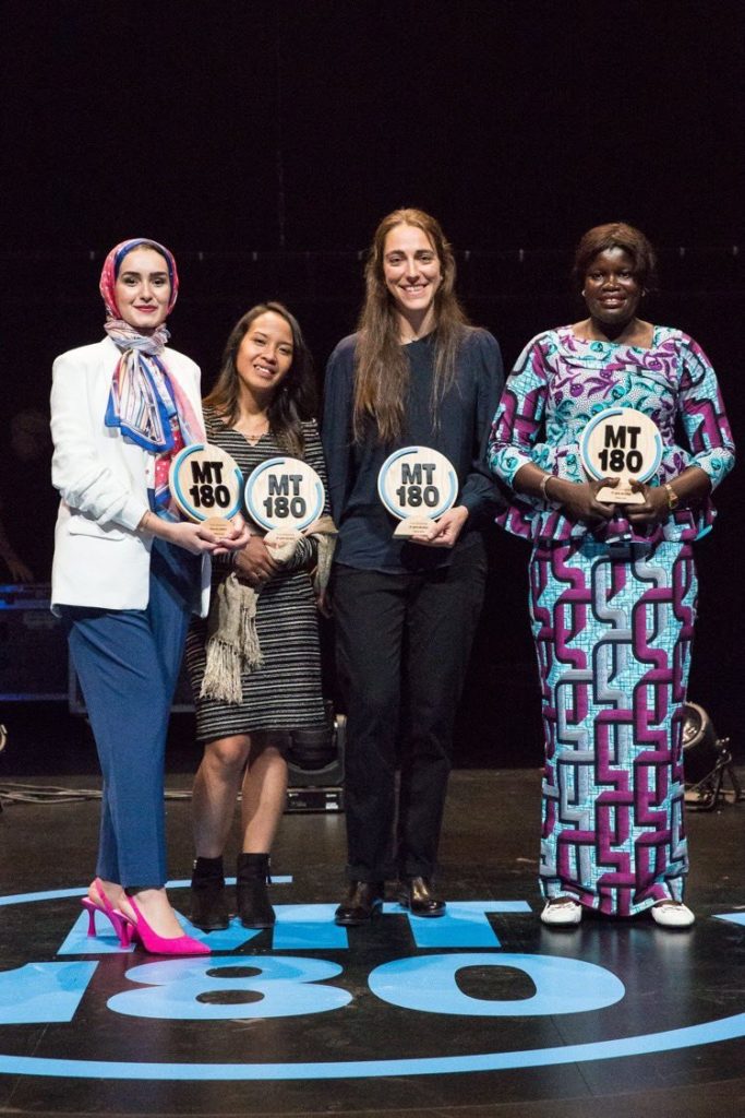 Mané Seck, doctorante en physique, remporte le 1er prix du jury