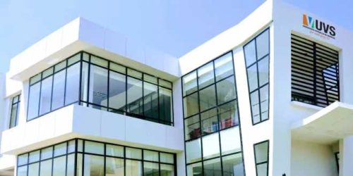 Grève générale à l’UN-CHK : le feuilleton des ordinateurs bloqués au port ravive la colère des étudiants