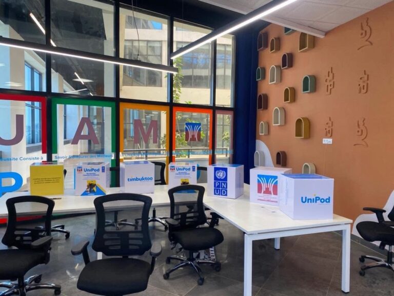 Du campus à l’usine : avec UniPod, le Sénégal veut produire ses technologies “Made in Sénégal”