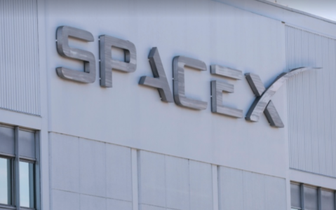 SpaceX surprend les marchés : un prix d’introduction fixé à 135 dollars, une entrée en Bourse record en vue