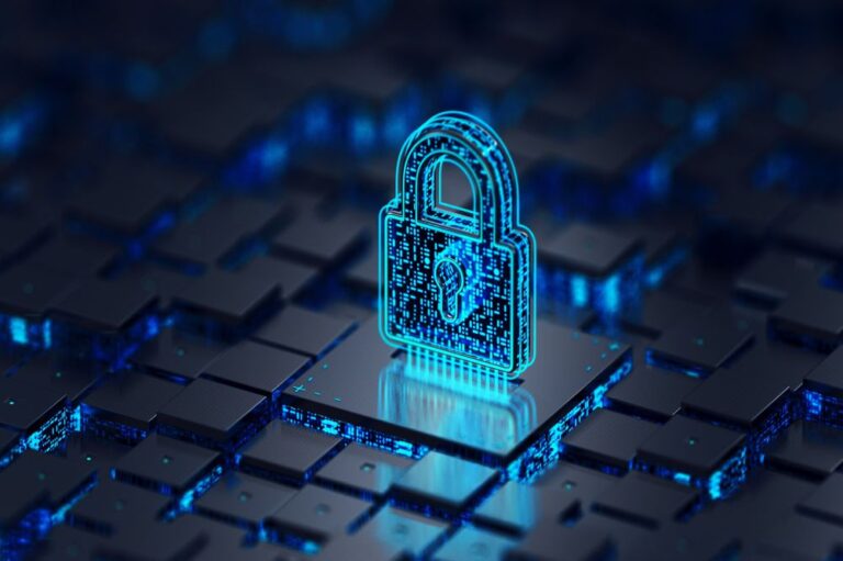 Cybersécurité et lutte anti-fraude : WhatsApp et Surfshark innovent pour contrer la prolifération des arnaques