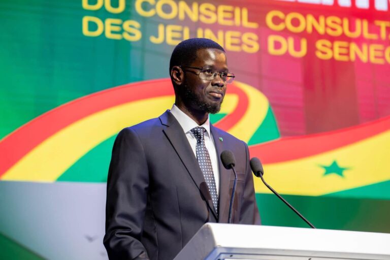 Réseaux sociaux : Bassirou Diomaye Faye appelle les jeunes à ne pas laisser les écrans dicter leur conduite